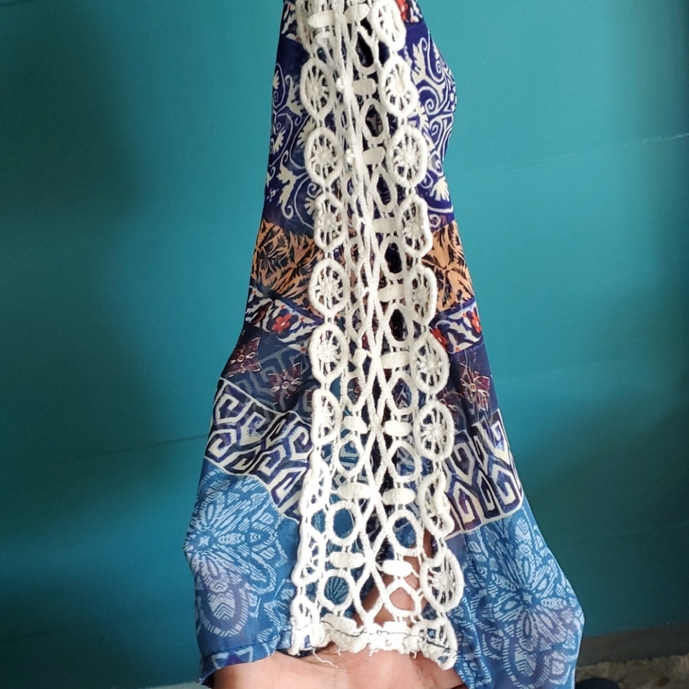 Pink Owl Dress With Crocheted Sleeves - Picture 4 of 4